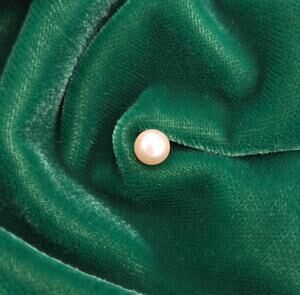 Loose Undrilled Cultured Pearl 6.5mm - 7mm Near Round Ivory Cream High Luster